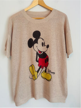 Disney Mickey Mouse Short Sleeve Knit Short Sleeve Tee Womens Size XL Travel